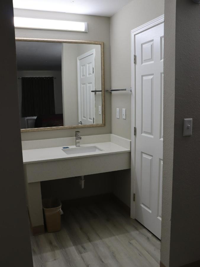 Crossroads Inn & Suites West Memphis Esterno foto