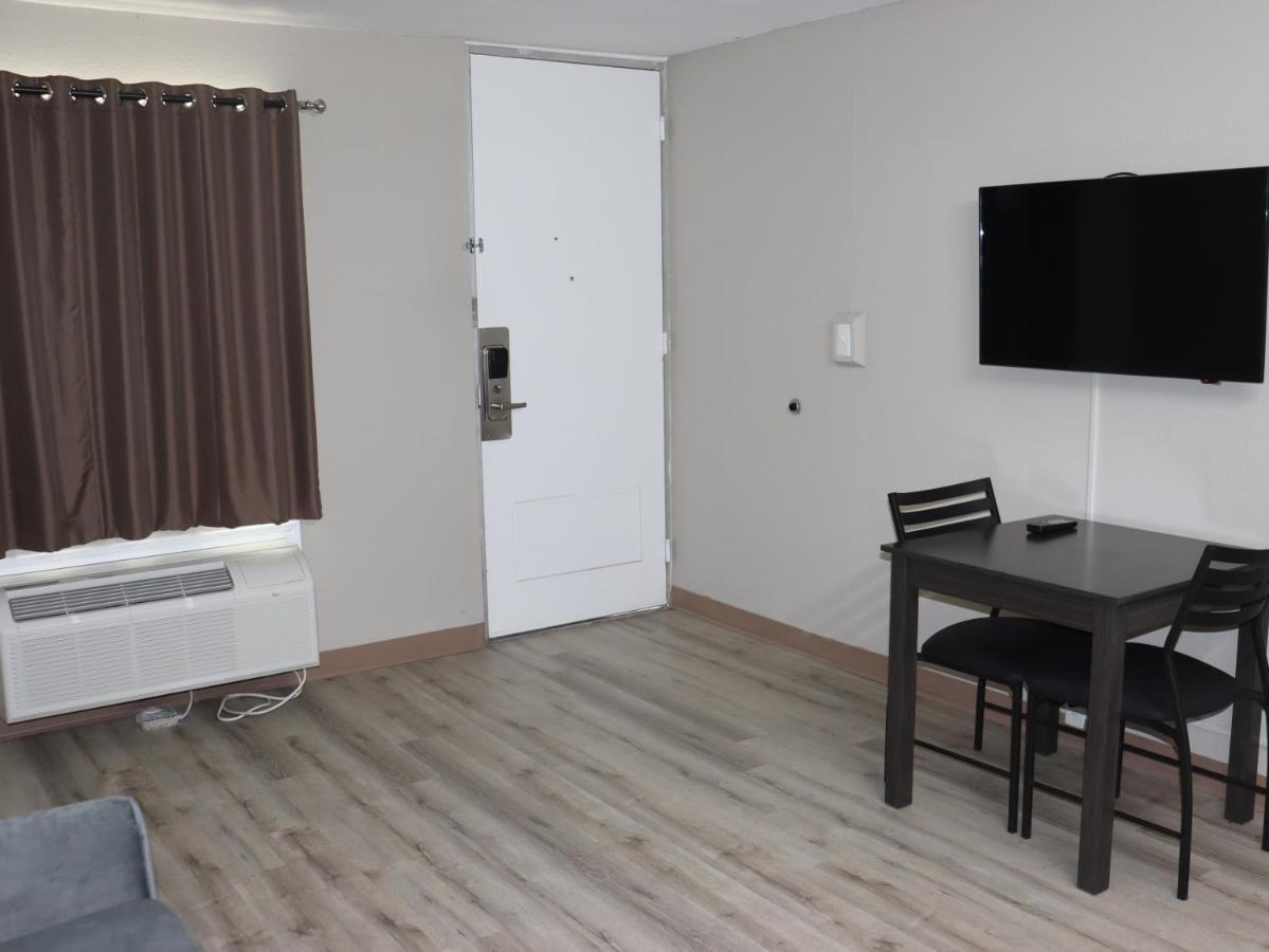 Crossroads Inn & Suites West Memphis Esterno foto